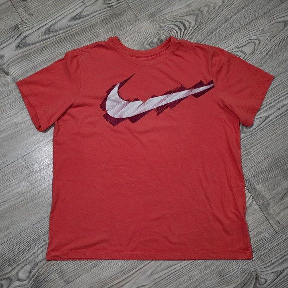 Nike Dri Fit Large Swoosh Graphic Tee Men's Large - Picture 1 of 4